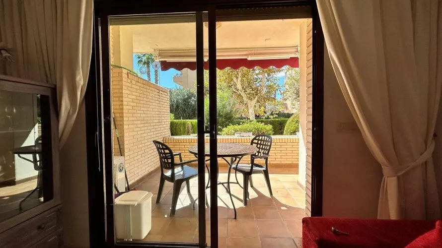 Apartamento de 80m² en Albir, Spain No. 608 № 2