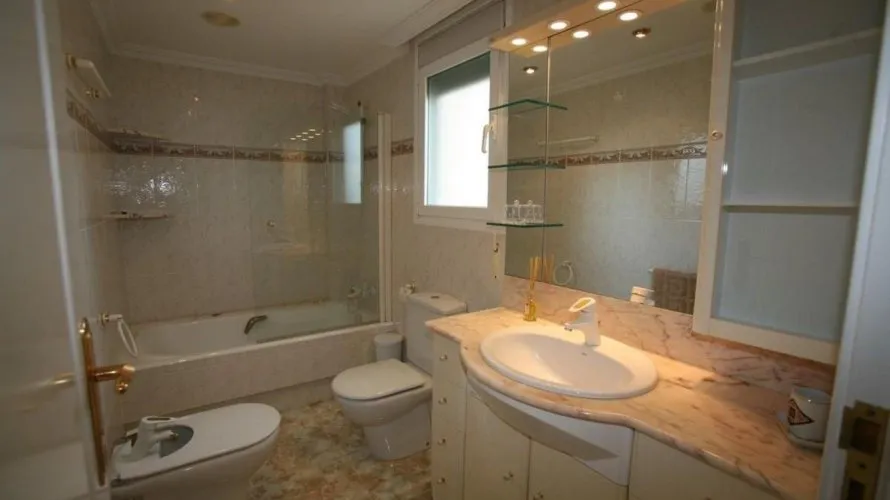 Apartamento de 140m² en Calpe, Spain No. 932 № 15