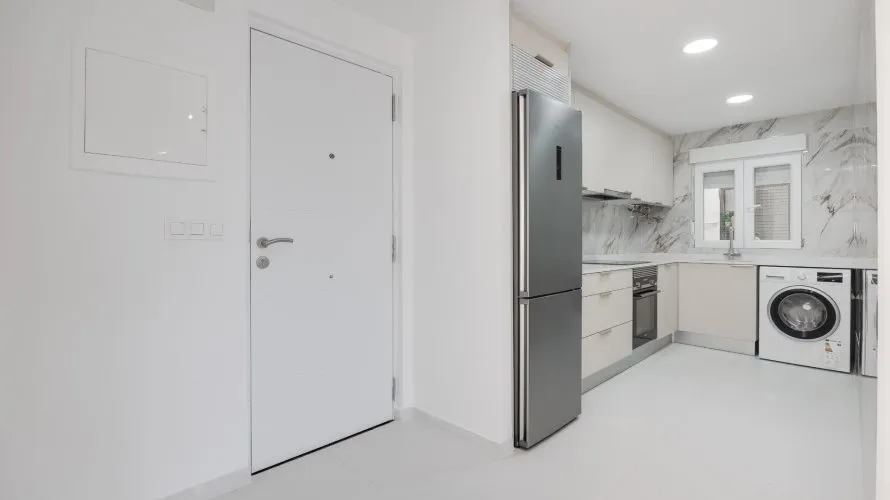 Apartamento de 3 dormitorios en Torrevieja, Spain No. 903 № 15