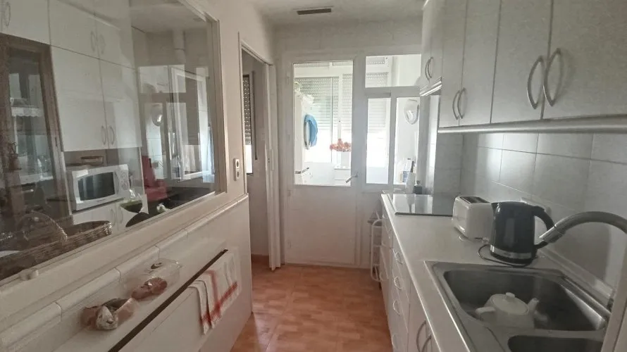 Apartamento de 2 dormitorios en Madrid, Spain No. 1384 № 20