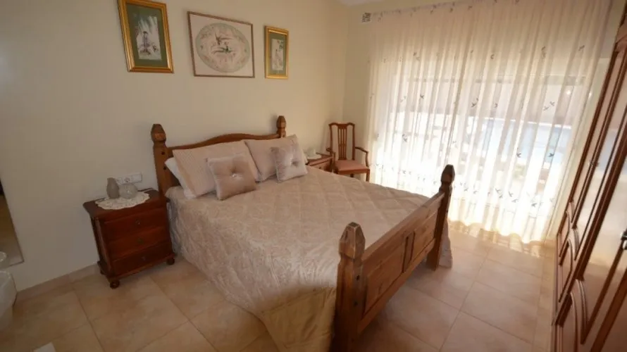Villa de 276m² en Cabo Roig, Spain No. 257 № 22