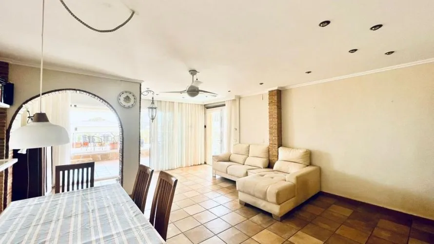 Apartamento de 3 dormitorios en Calpe, Spain No. 393 № 3