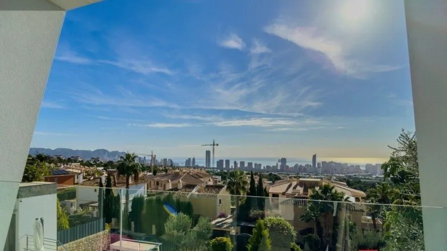 Villa de 5 dormitorios en Finestrat, Spain No. 1317 № 27