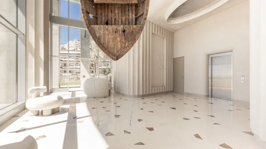 Apartamento de 2 dormitorios en Benidorm, Spain No. 530 № 2