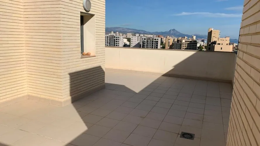 Ático de 4 dormitorios en Alicante, Spain No. 1114 № 19