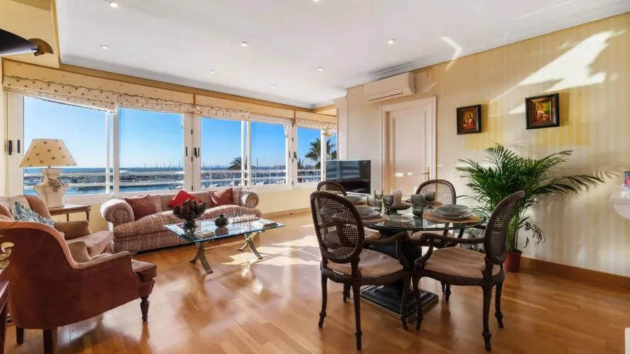 Apartamento de 128m² en Torrevieja, Spain No. 982 № 18