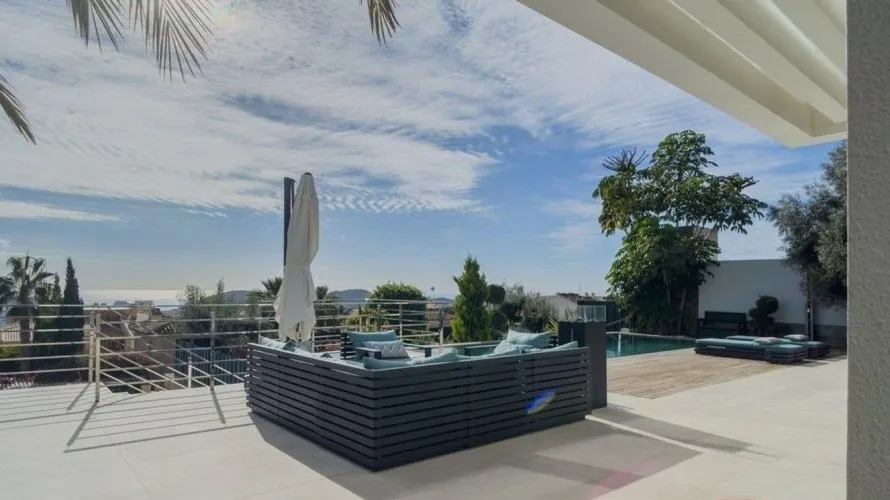 Villa de 5 dormitorios en Finestrat, Spain No. 1317 № 2