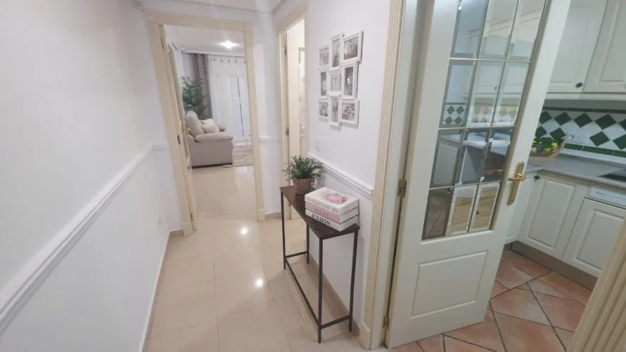 Apartamento de 2 dormitorios en Alicante, Spain No. 1163 № 25
