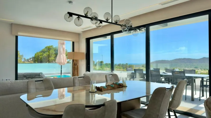 Villa de 3 dormitorios en Finestrat, Spain No. 1054 № 1