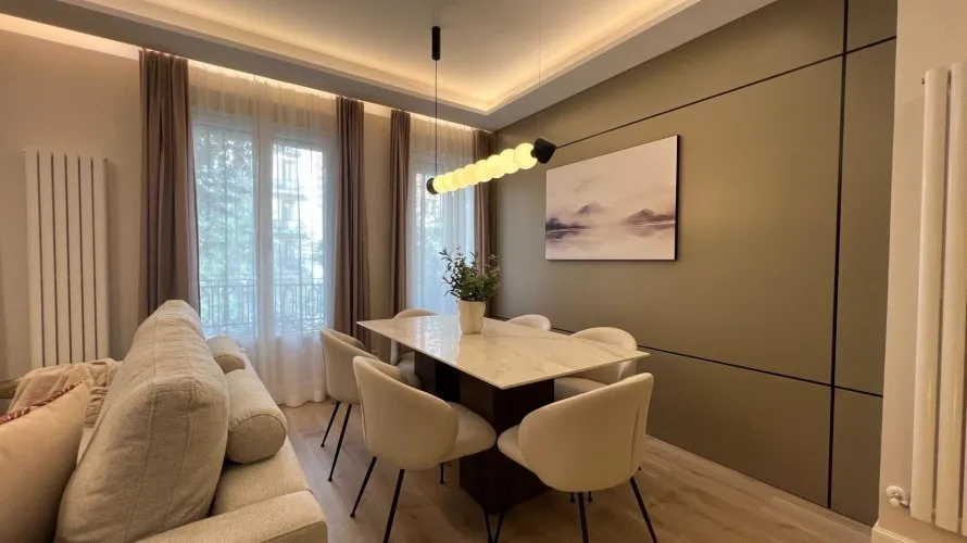 Apartamento de 2 dormitorios en Madrid, Spain No. 849 № 1
