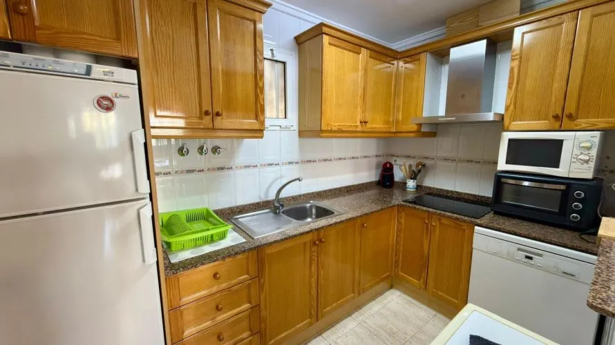 Apartamento de 2 dormitorios en Villajoyosa, Spain No. 1110 № 3