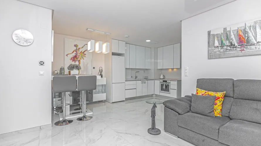 Apartamento de 82m² en Alicante, Spain No. 893 № 10