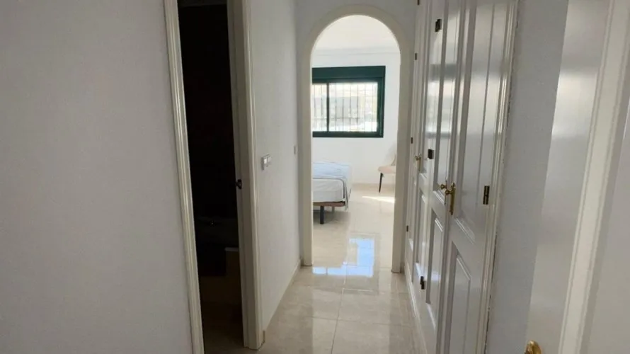 Apartamento de 2 dormitorios en Campoamor, Spain No. 987 № 16