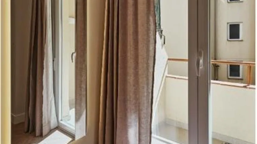 Apartamento de 3 dormitorios en Madrid, Spain No. 801 № 11