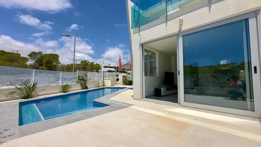 Villa de 3 dormitorios en Finestrat, Spain No. 574 № 8