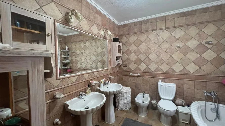 Villa de 236m² en Rojales, Spain No. 1304 № 20