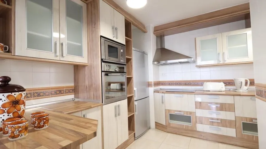 Apartamento de 3 dormitorios en Torrevieja, Spain No. 594 № 2