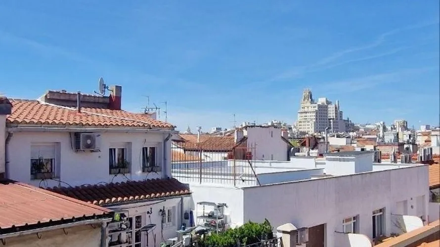 Apartamento de 25m² en Madrid, Spain No. 1370 № 2