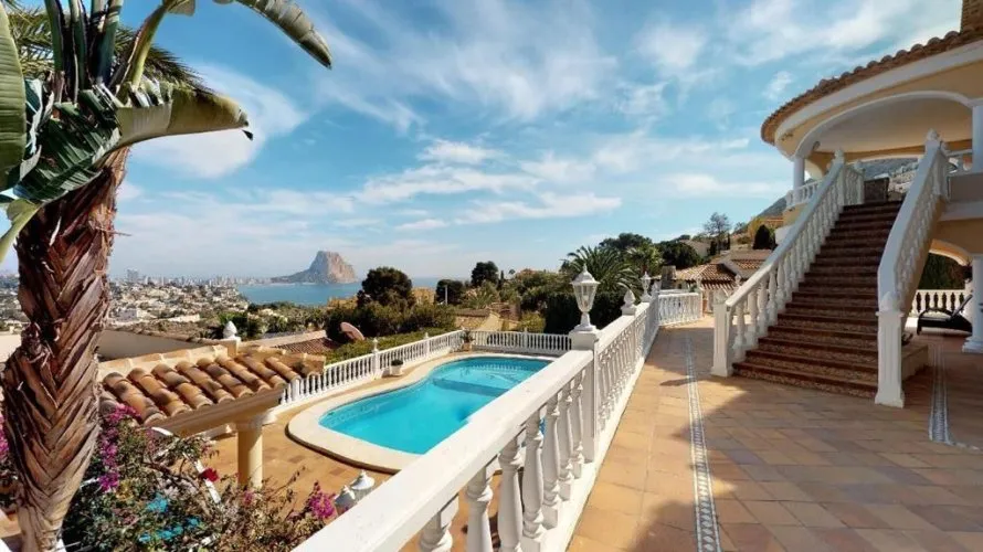 Villa de 7 dormitorios en Maryvilla, Spain No. 397 № 12