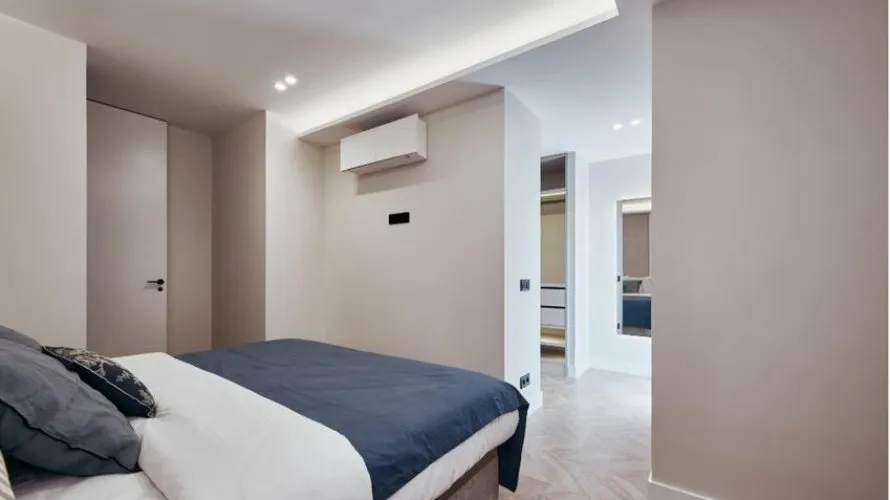 Apartamento de 3 dormitorios en Madrid, Spain No. 801 № 22