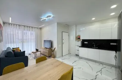 Apartamento de 2 dormitorios en Torrevieja, Spain No. 1388