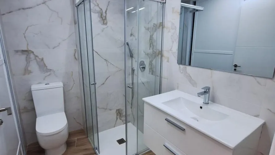 Apartamento de 2 dormitorios en Villamartin, Spain No. 555 № 3