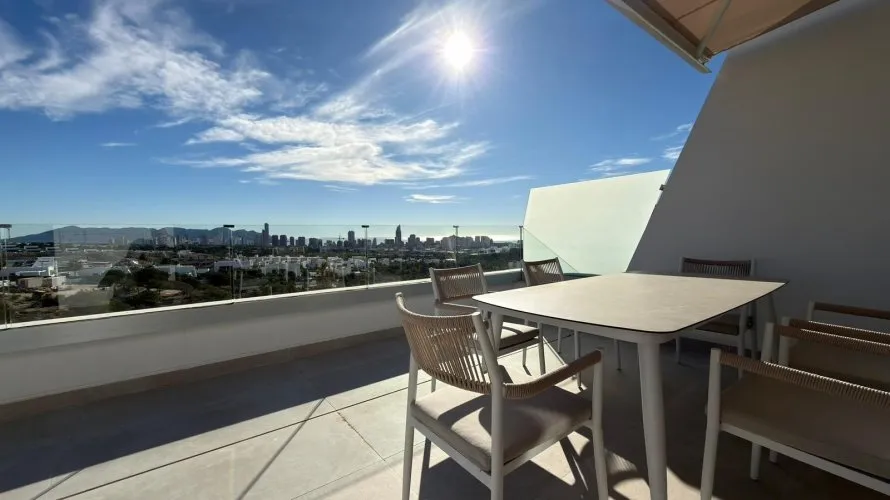 Apartamento de 2 dormitorios en Finestrat, Spain No. 992 № 27
