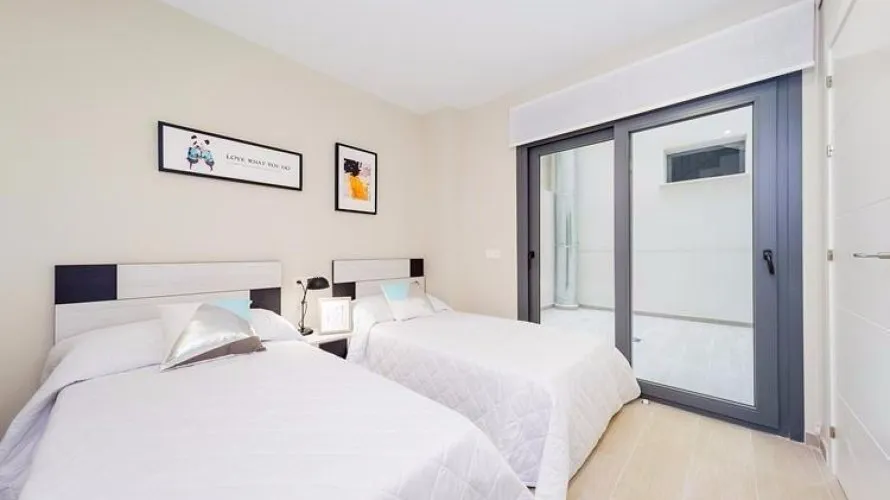 Apartamento de 2 dormitorios en La Mata, Spain No. 101 № 6