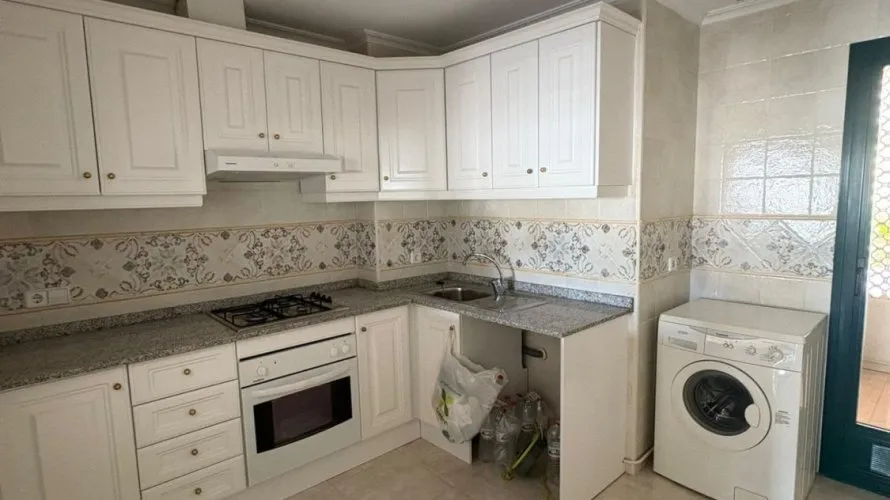 Apartamento de 2 dormitorios en Campoamor, Spain No. 987 № 17