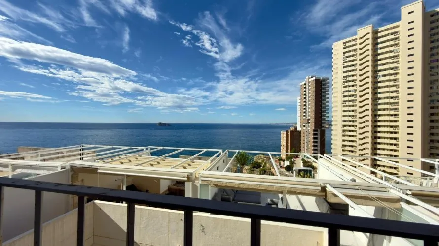 Ático de 3 dormitorios en Benidorm, Spain No. 855 № 19