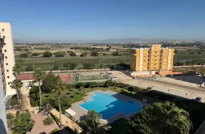 Apartamento de 2 dormitorios en Guardamar del Segura, Spain No. 1382