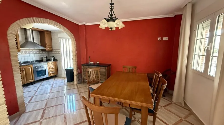 Сasa de 3 dormitorios en Torrevieja, Spain No. 1052 № 1