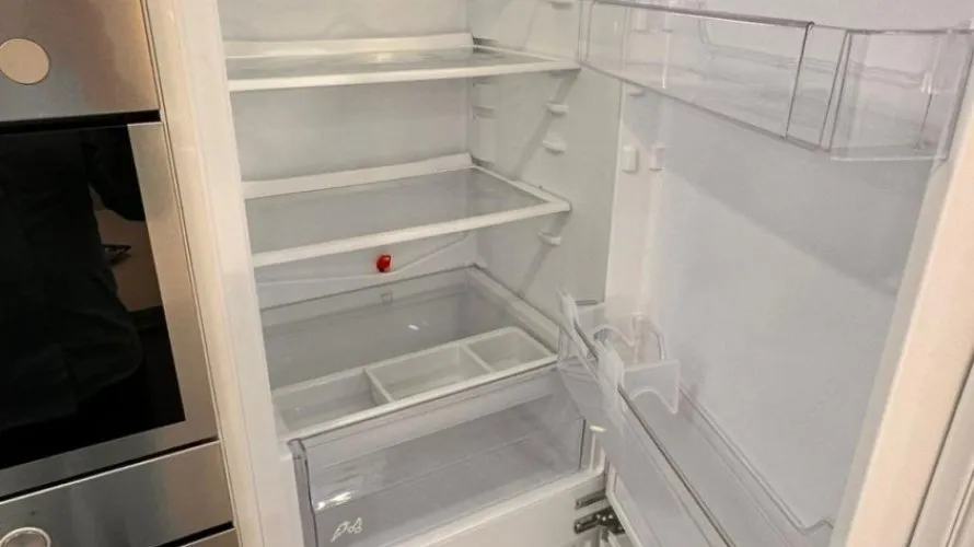 Apartamento de 3 dormitorios en Torrevieja, Spain No. 436 № 2