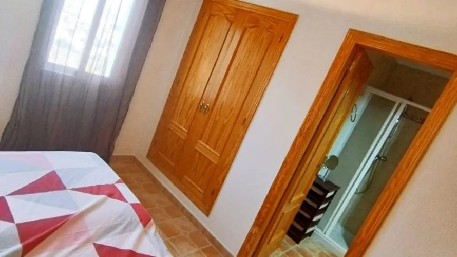 Villa de 8 dormitorios en Maryvilla, Spain No. 408 № 25