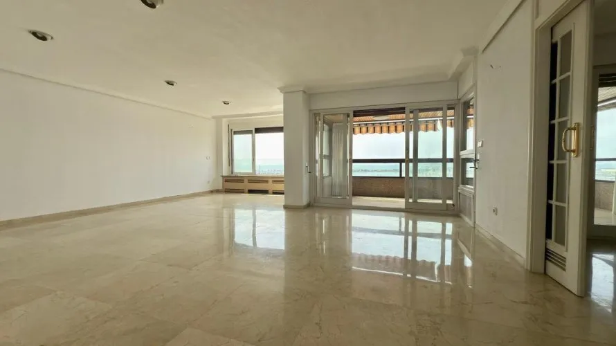 Ático de 6 dormitorios en Alicante, Spain No. 752 № 6