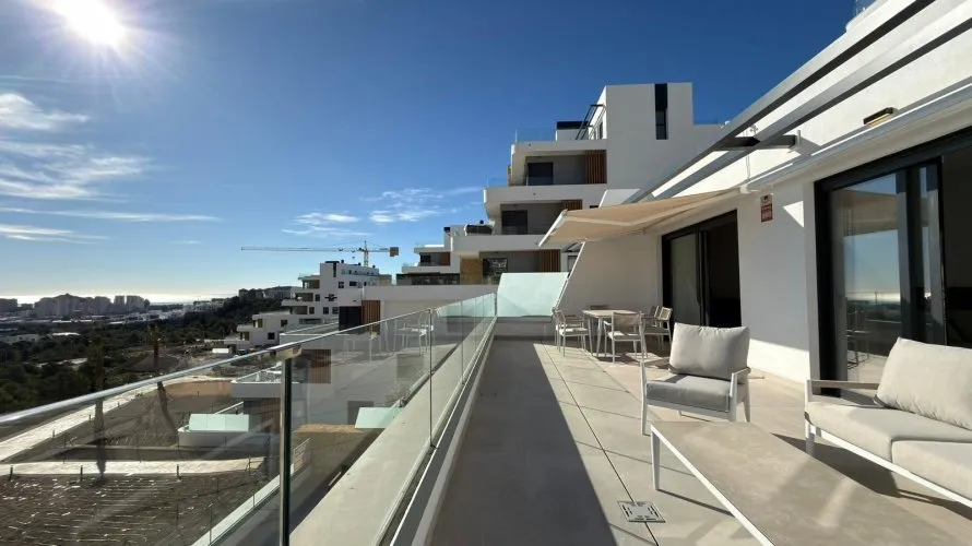Apartamento de 2 dormitorios en Finestrat, Spain No. 992 № 23