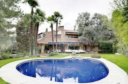 Apartamento de 5 dormitorios en Villaviciosa de Odón, Spain No. 1311