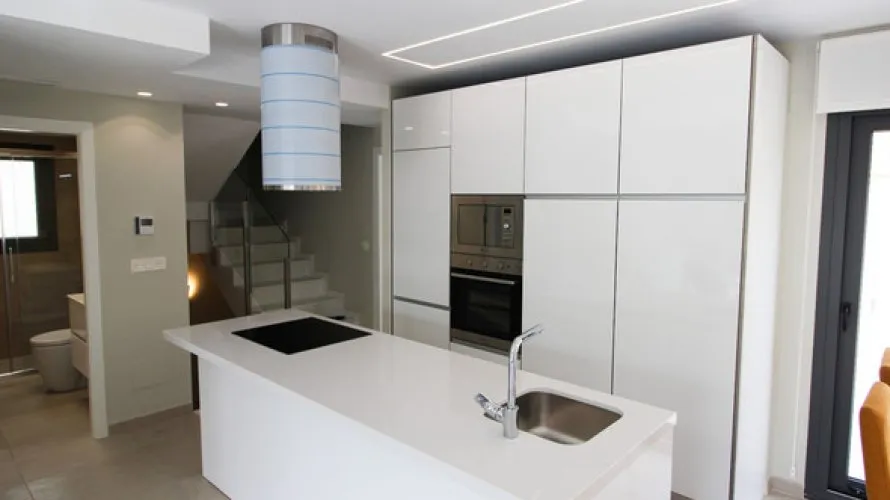 Villa de 4 dormitorios en Benidorm, Spain No. 62 № 8