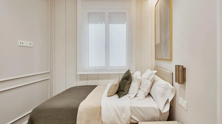 Apartamento de 2 dormitorios en Madrid, Spain No. 942 № 7