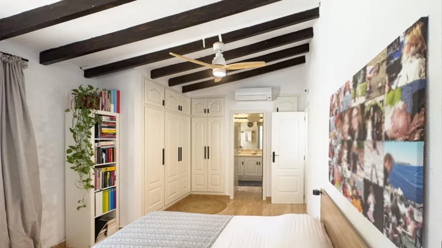 Villa de 3 dormitorios en La Nucia, Spain No. 1185 № 17