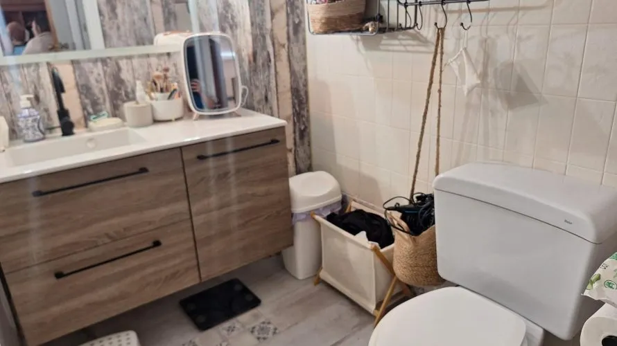 Apartamento de 3 dormitorios en Alicante, Spain No. 162 № 17