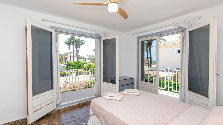 Villa de 293m² en La Zenia, Spain No. 1381 № 28