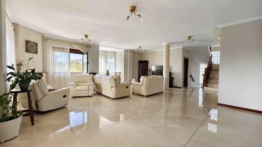 Villa de 5 dormitorios en Ciudad Quesada, Spain No. 105 № 15
