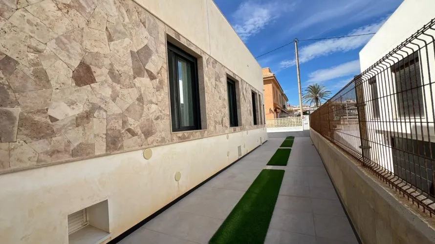 Villa de 5 dormitorios en La Mata, Spain No. 613 № 26
