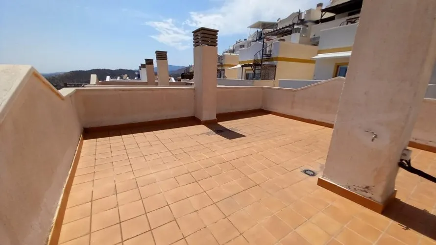 Сasa de 3 dormitorios en Finestrat, Spain No. 790