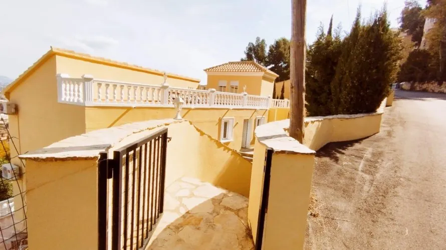 Villa de 8 dormitorios en Maryvilla, Spain No. 408 № 12