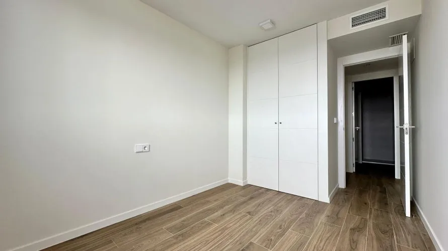 Apartamento de 2 dormitorios en Finestrat, Spain No. 589 № 14
