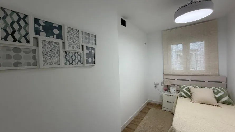 Apartamento de 3 dormitorios en Torrevieja, Spain No. 231 № 5