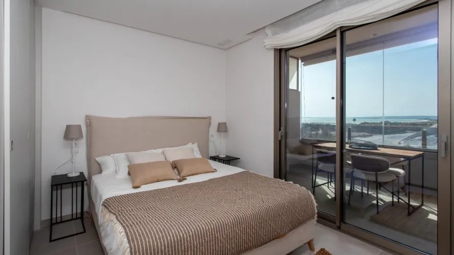 Apartamento de 3 dormitorios en Santa Pola, Spain No. 896 № 15