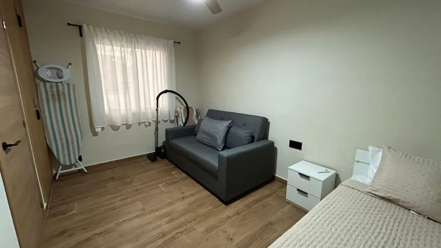 Apartamento de 3 dormitorios en Torrevieja, Spain No. 1105 № 21